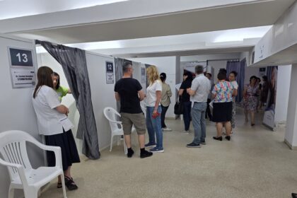 Speranta TV | Slobozia: Sute de oameni au beneficiat de consultații și investigații gratuite. Biserica Adventistă de Ziua a Șaptea din Muntenia a mobilizat specialiști și voluntari pentru o acțiune amplă de sănătate și sprijin comunitar