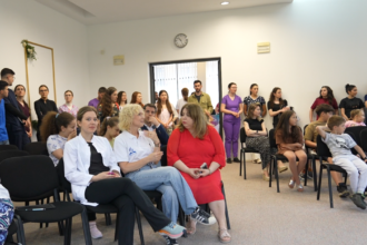 Speranta TV | Sănătatea orală a copiilor începe cu educație, prevenție și obiceiuri formate la timp