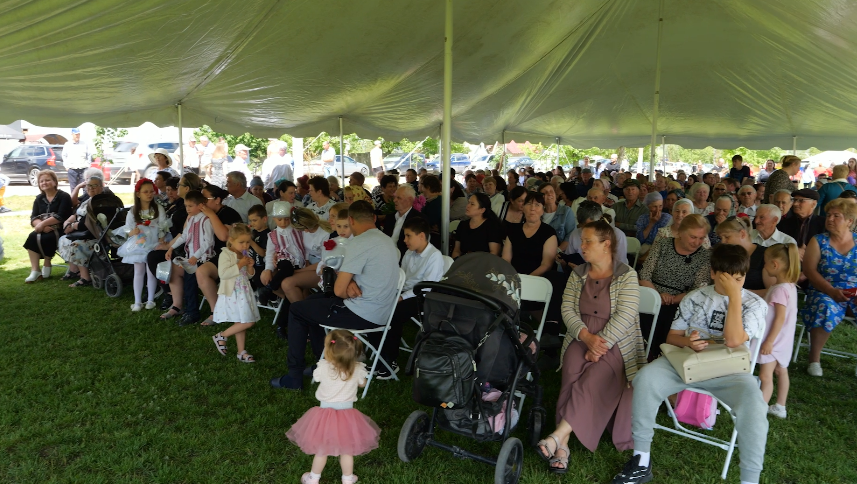 Speranta TV | Biserica Adventistă de Ziua a Șaptea a organizat, în Republica Moldova, o întâlnire dedicată familiei și valorilor creștine, în colaborare cu autoritățile locale și mai multe instituții partenere