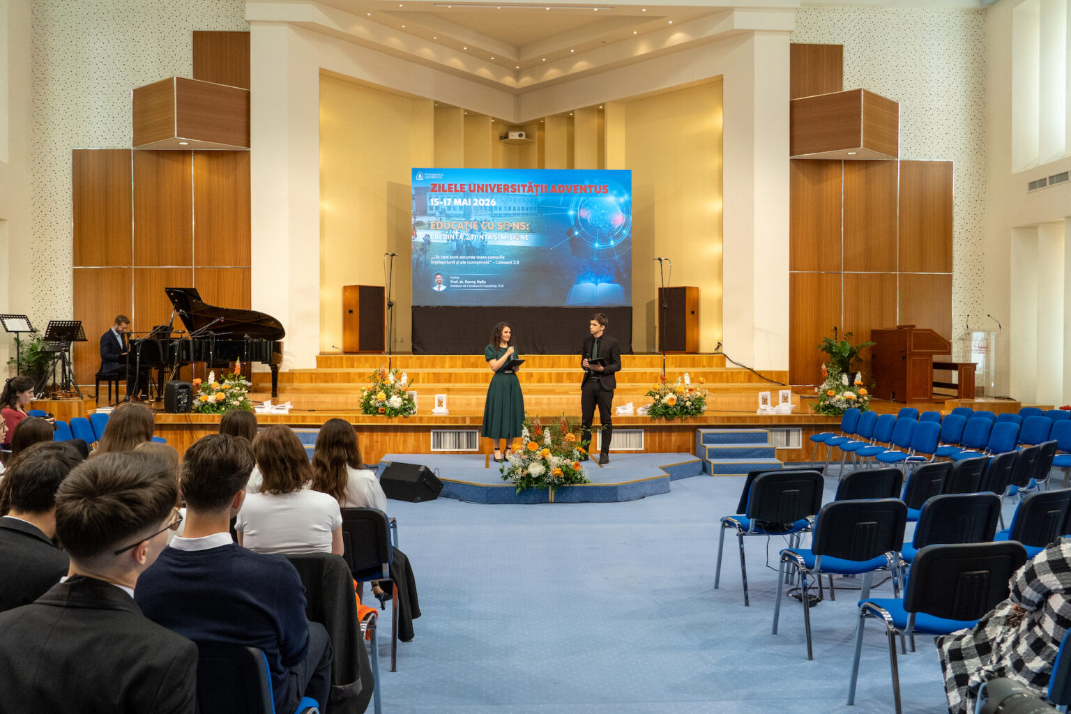 Speranta TV | Universitatea Adventus din Cernica, județul Ilfov, a organizat o nouă ediție a Zilelor Universității, un eveniment dedicat elevilor, studenților și celor interesați de un parcurs academic într-un mediu creștin