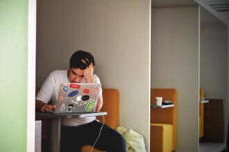 Speranta TV | BAC 2026. Decizie în premieră pentru învățământul românesc: proba obligatorie a profilului a fost amânată din cauza caniculei