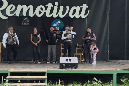 Speranta TV | Motocicliști adventiști din România și din străinătate s-au întâlnit la Timișu de Sus, județul Brașov, la un eveniment intitulat Motorfest REMOTIVAT