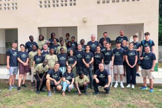 Speranta TV | Gambia, una dintre țările africane cu cea mai mare pondere a populației musulmane, a fost timp de trei săptămâni destinația unei echipe de voluntari români