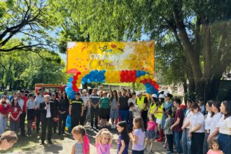 Speranta TV | La Târgoviște, copiii au avut parte de o zi plină de activități, descoperiri, și bucurie în familie