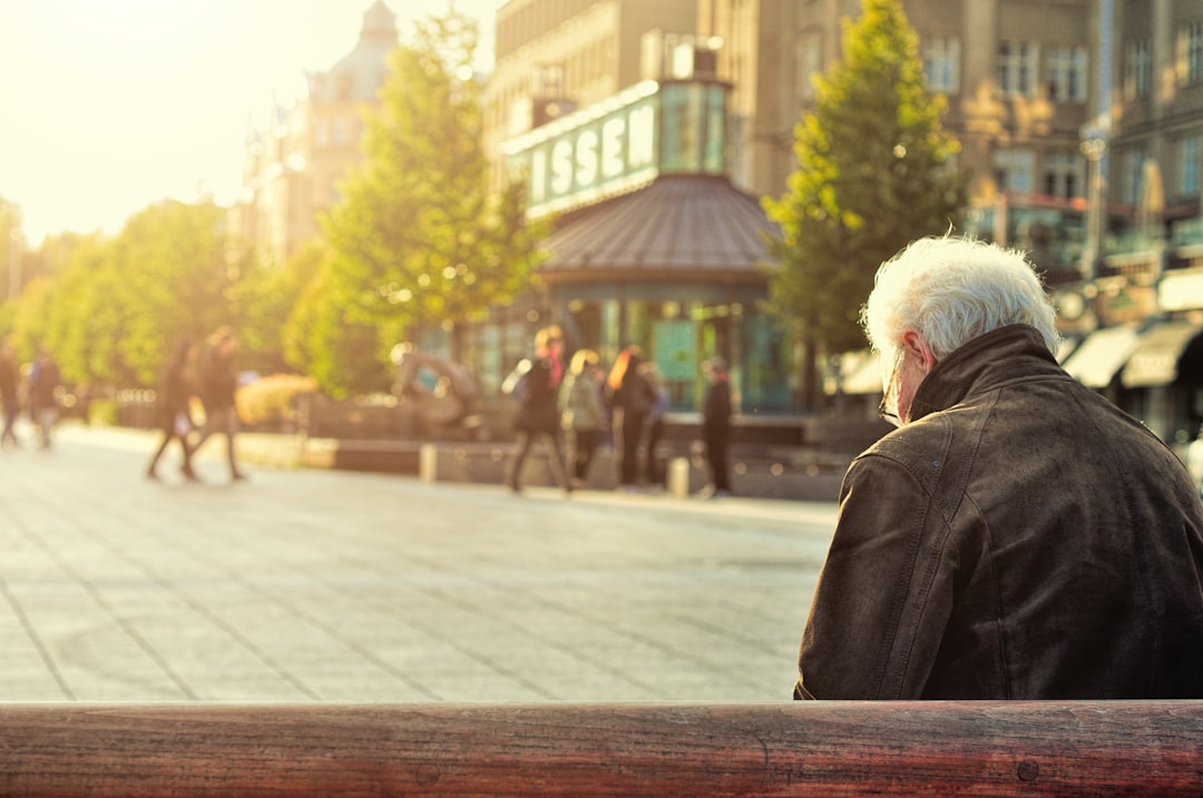 Speranta TV | România, pe primul loc în UE la numărul pensionarilor care își caută un loc de muncă. Pentru cei mai mulți, veniturile nu ajung