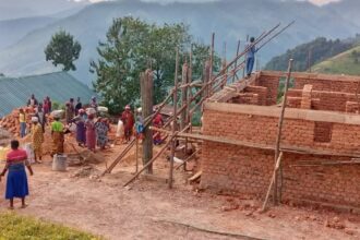 Speranta TV | O inițiativă coordonată în Uganda de pastorul Mihai Brașov, reprezentând Biserica Adventistă de Ziua a Șaptea din regiunea Muntenia, se regăsește acum într-un program aplicat la nivelul întregii țări
