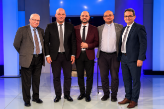 Speranta TV | Cine ocupă primul loc în viața ta? Prima poruncă din Decalog, dezbătută la „În fața Adevărului”
