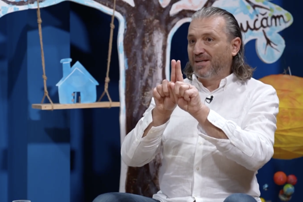 Speranta TV | Căsuța cu idei - Primul ajutor în caz de înec cu alimente. Părinți salvatori (I) - invitat: Vasile Vlașin